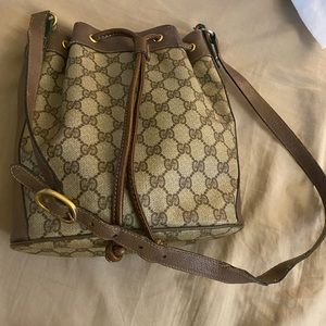Vintage gucci bucket bag